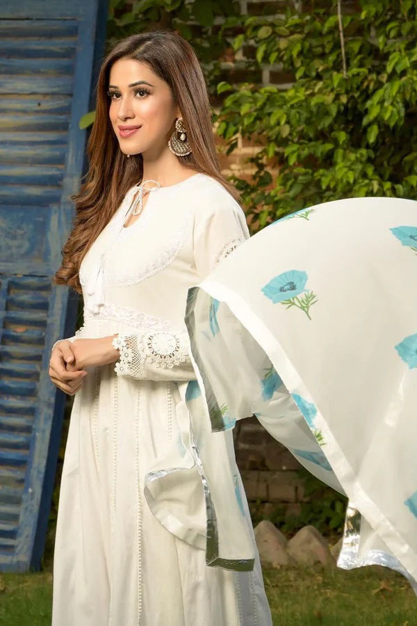 Cotton Lawn Pishwas Fully Lined - 02