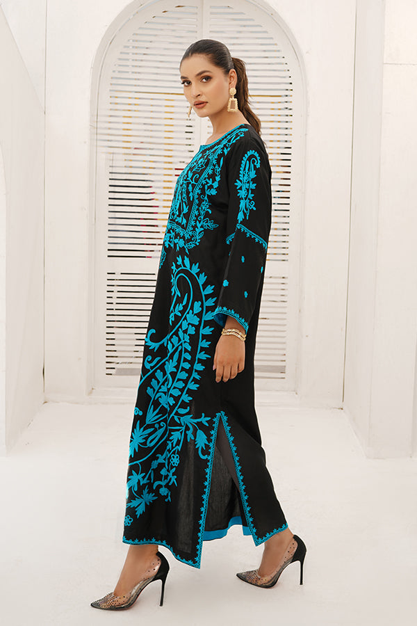 Noir Paisley