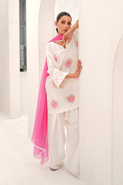 Rose world ivory
