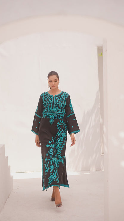 Noir Paisley