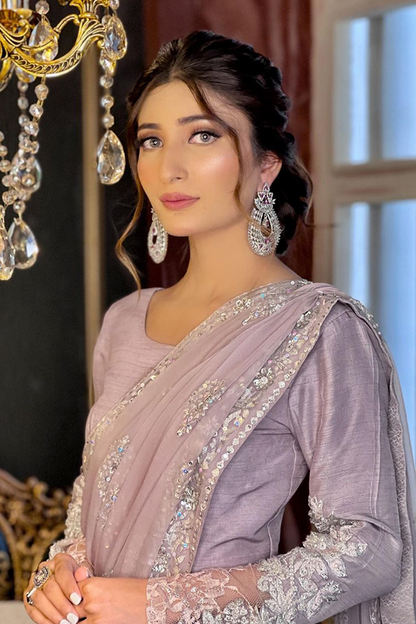 Elira Mauve